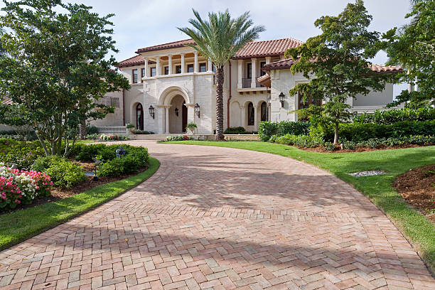 Best Custom Driveway Pavers  in Tazewell, VA
